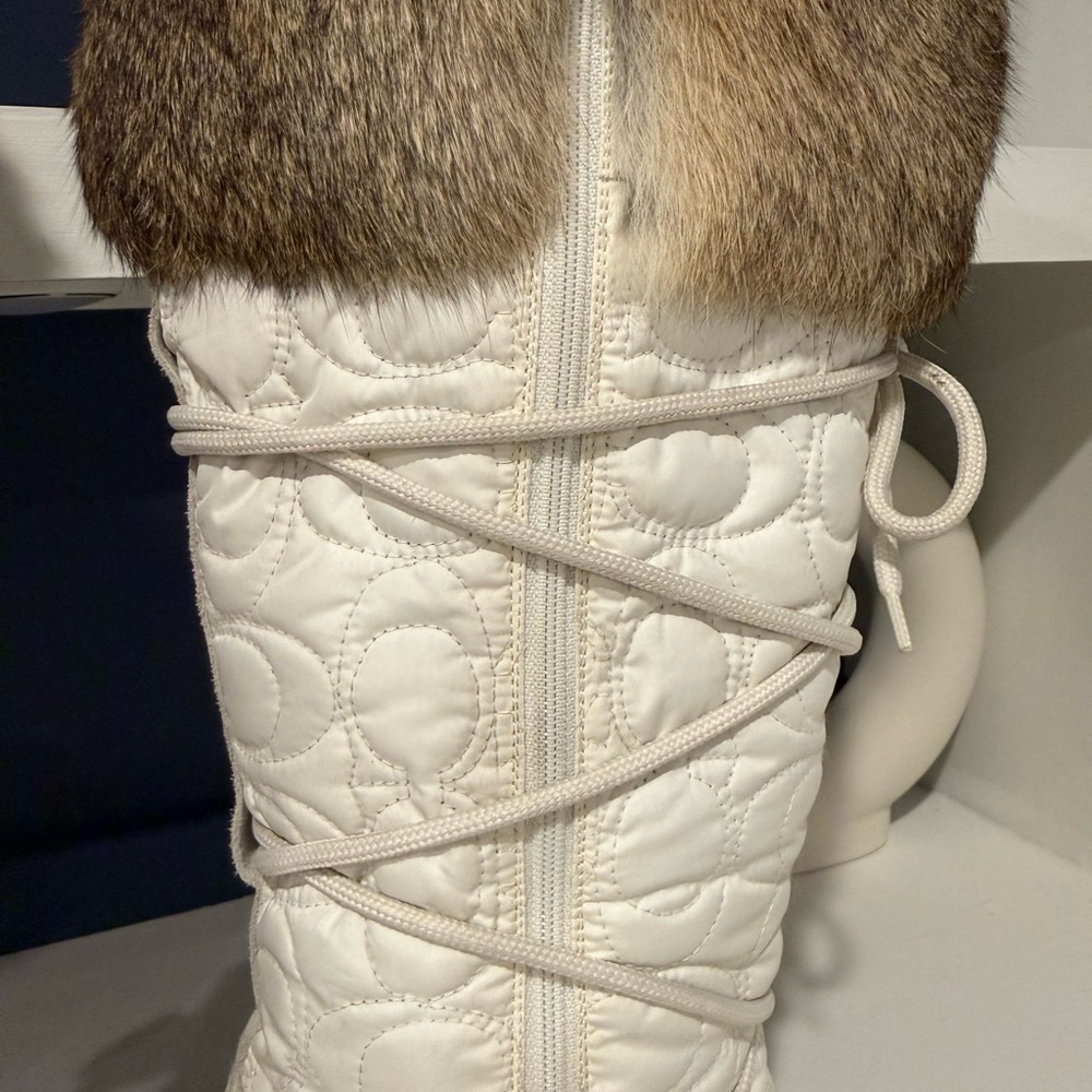 Vintage Sofie Fur Boots Coach 7.5 - Picture 8 of 12